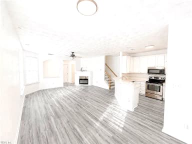 29 Frazier CT, HAMPTON VA 23666 thumb 7