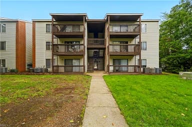 124 Wells CT, HAMPTON VA 23666 thumb 2