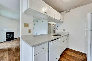 513 Pier CT, VIRGINIA BEACH VA 23462 thumb 9