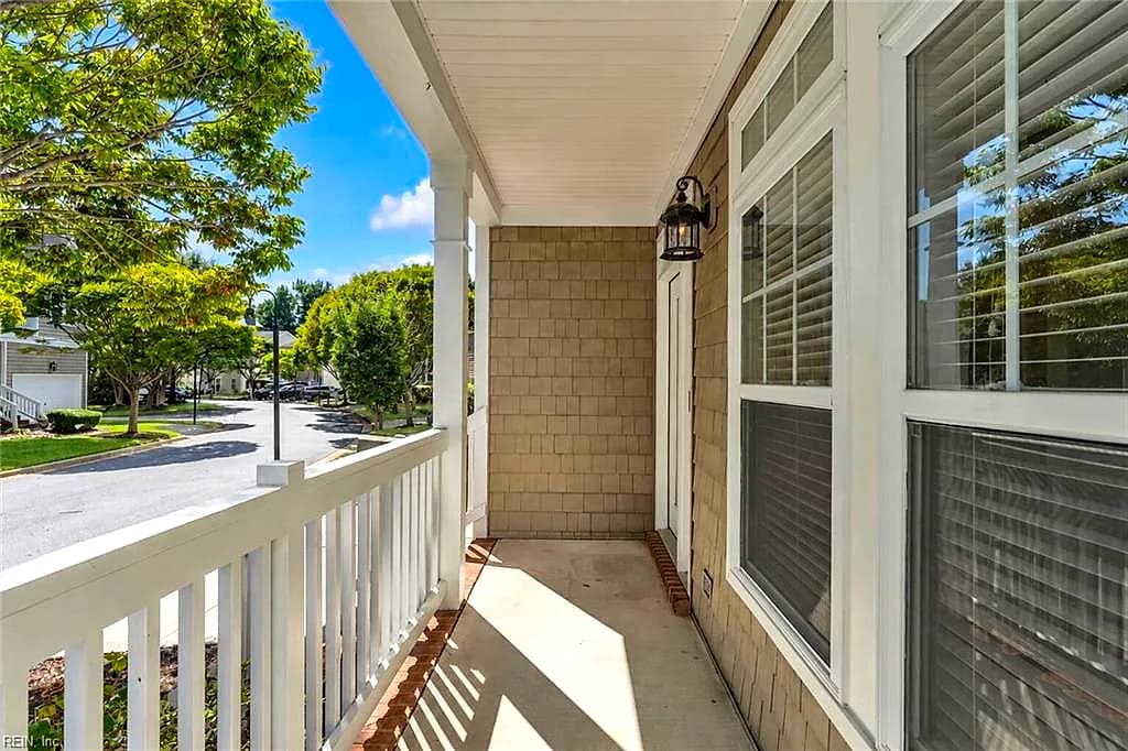 949 Oakland AVE, VIRGINIA BEACH VA 23454 - Photo 3