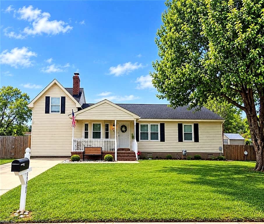 3221 Stefanie CT, CHESAPEAKE VA 23323 - Main photo