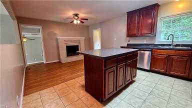 721 Colony Manor RD, CHESAPEAKE VA 23321 thumb 8