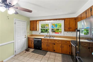 4 Colgate CIR, HAMPTON VA 23664 thumb 9