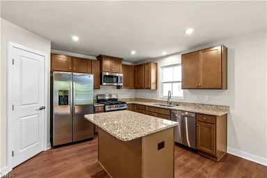 406 Braden LN, SUFFOLK VA 23432 thumb 3