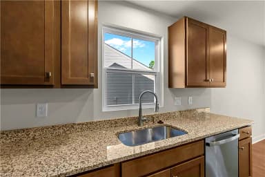 406 Braden LN, SUFFOLK VA 23432 thumb 6