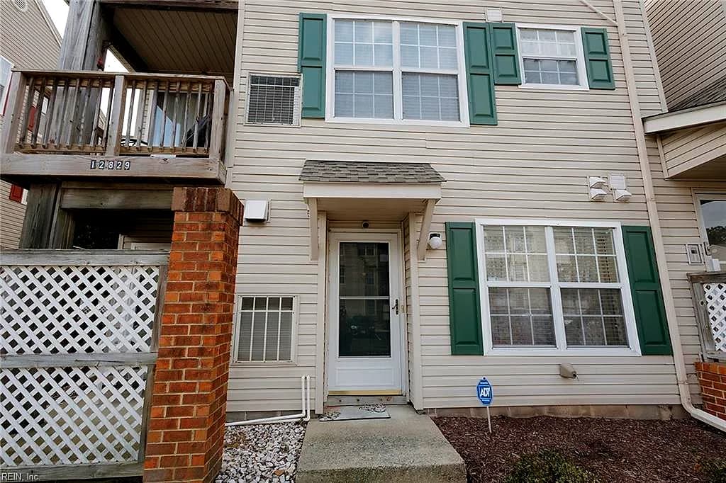12825 Daybreak CIR, NEWPORT NEWS VA 23602 - Main photo