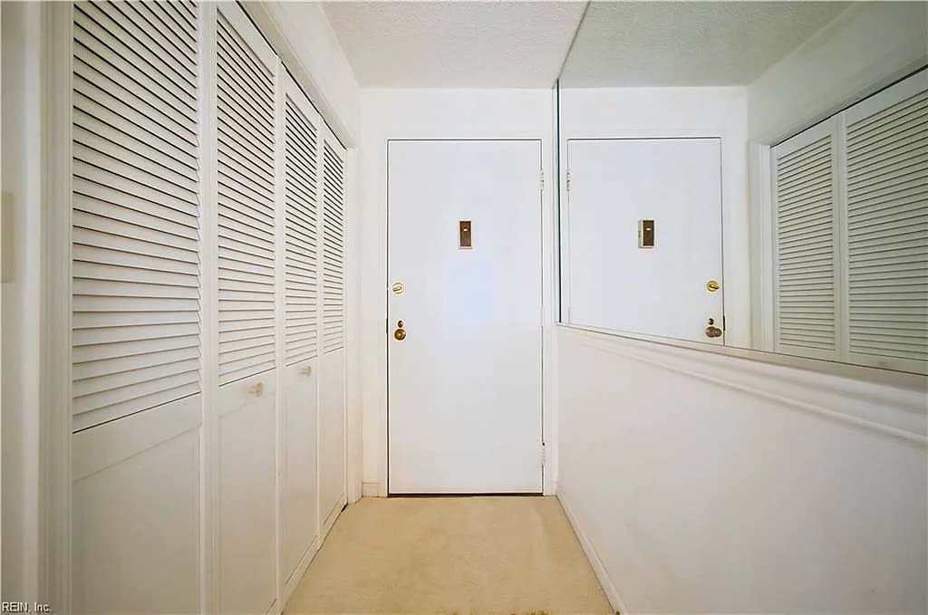 4004 Atlantic AVE #201, VIRGINIA BEACH VA 23451 - Photo 5
