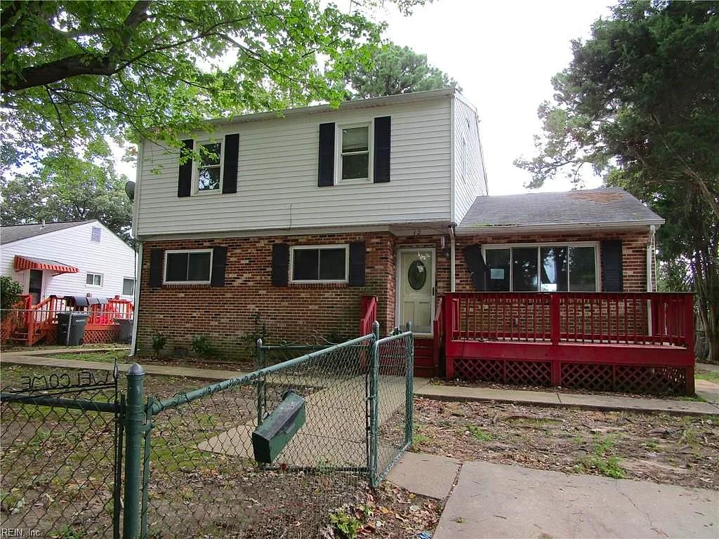 12 Kingslee LN, HAMPTON VA 23669 - Photo 3