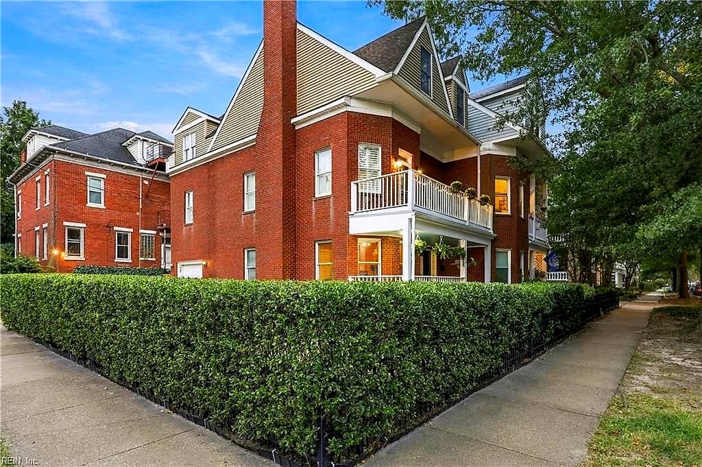 1342 Stockley GDNS, NORFOLK VA 23517 - Main photo