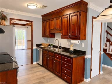 300 San Roman DR, CHESAPEAKE VA 23322 thumb 6