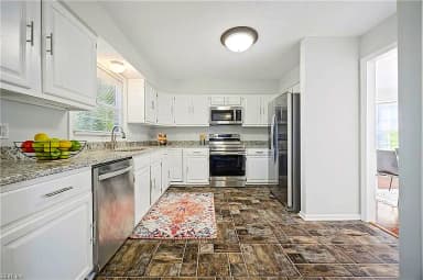 821 Lancaster LN, NEWPORT NEWS VA 23602 thumb 8