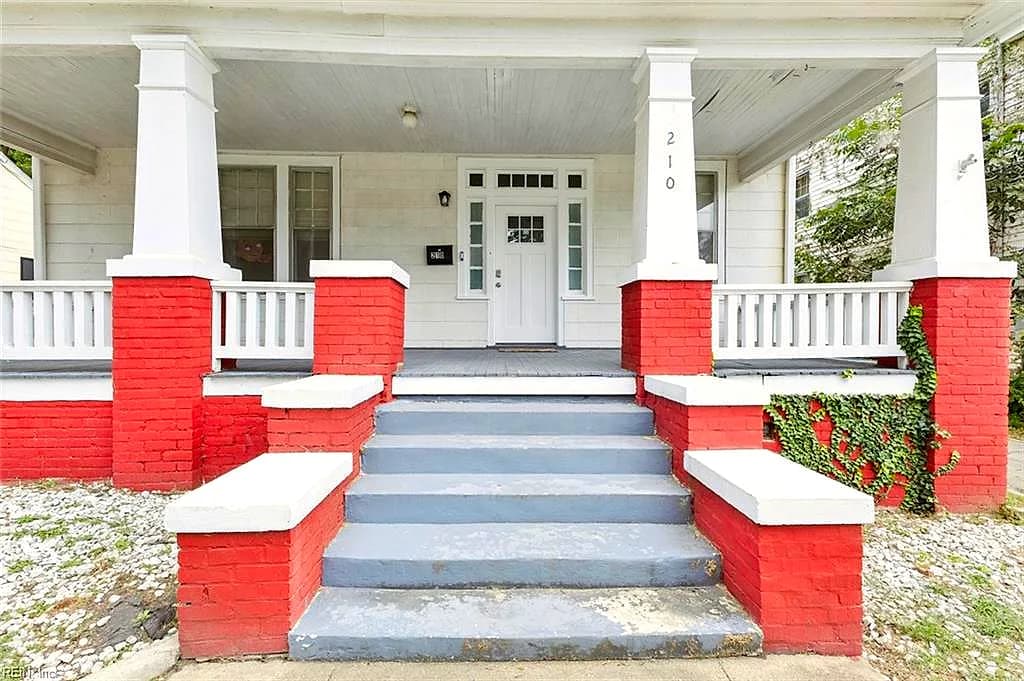 210 S Main ST, SUFFOLK VA 23434 - Photo 4