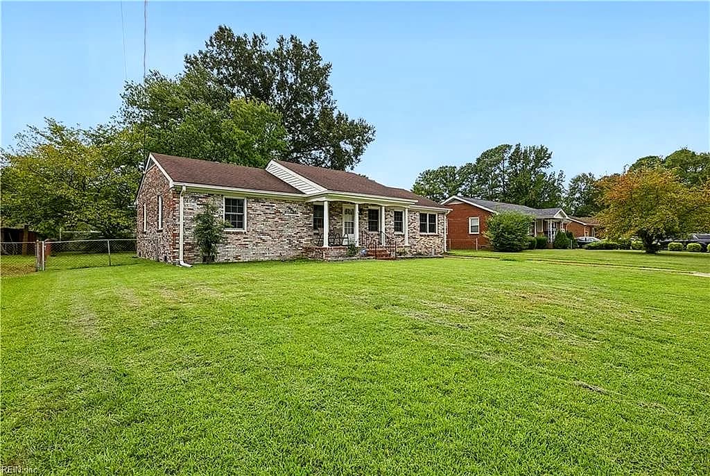 4821 Orleans DR, PORTSMOUTH VA 23703 - Photo 3