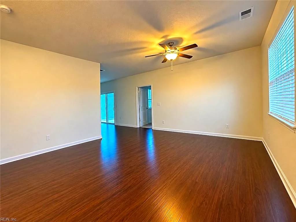 5013 Hawkins Mill WAY, VIRGINIA BEACH VA 23455 - Photo 4