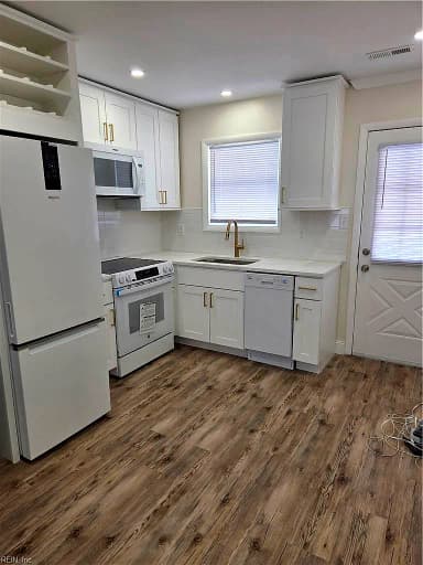 1207 Cypress AVE, VIRGINIA BEACH VA 23451 thumb 5