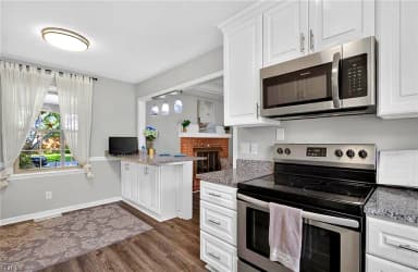 1098 Clear Springs LN, VIRGINIA BEACH VA 23464 thumb 11