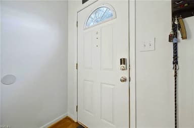323 Pine AVE, NEWPORT NEWS VA 23607 thumb 3