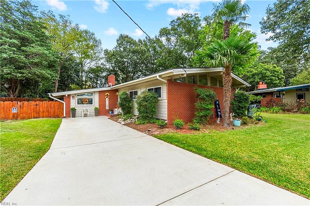 1308 Woodhurst DR, VIRGINIA BEACH VA 23454 - Main photo