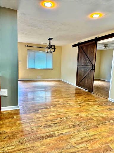4700 Victory RD, VIRGINIA BEACH VA 23455 thumb 6