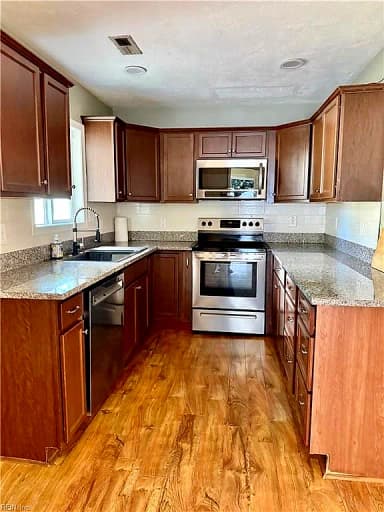 4700 Victory RD, VIRGINIA BEACH VA 23455 thumb 10