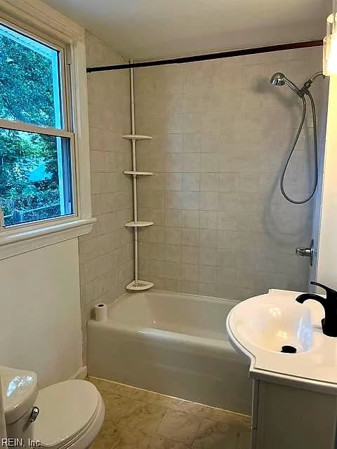 1607 E Ocean View AVE, NORFOLK VA 23503 - Photo 3