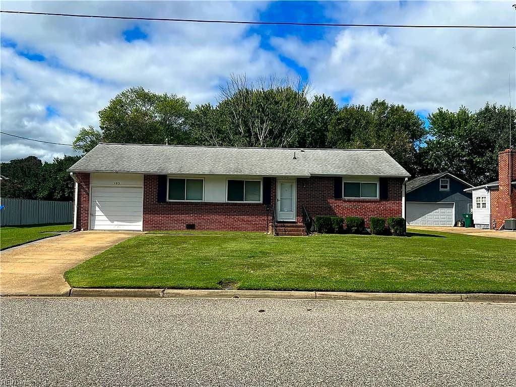 103 Belgrave RD, NEWPORT NEWS VA 23602 - Main photo