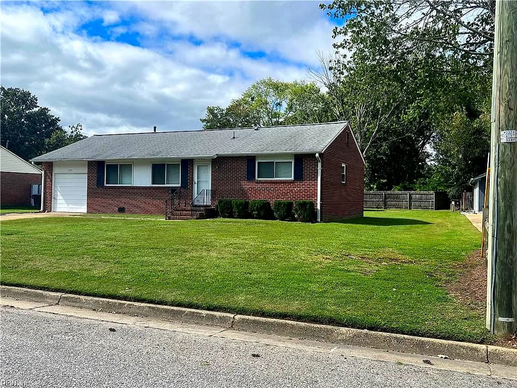 103 Belgrave RD, NEWPORT NEWS VA 23602 - Photo 4