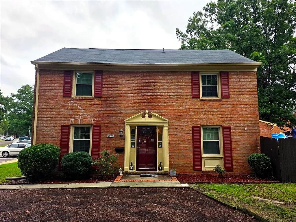 399 Deputy LN #F, NEWPORT NEWS VA 23608 - Photo 2