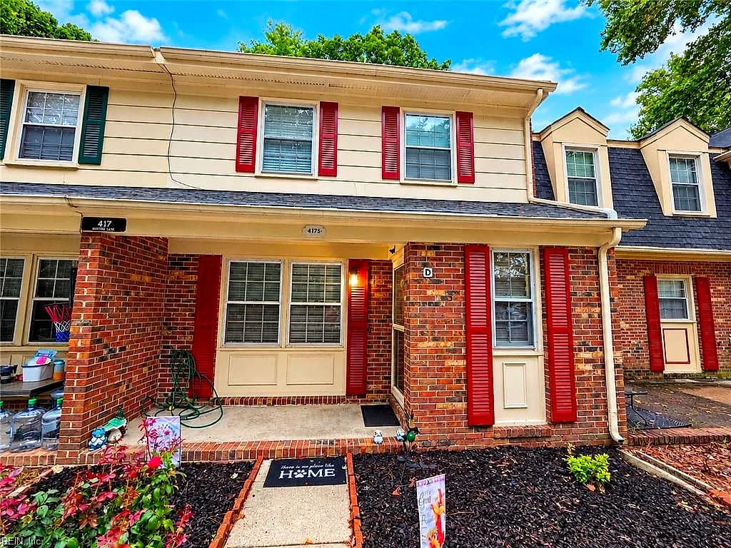 417 Hustings LN #D, NEWPORT NEWS VA 23608 - Photo 2