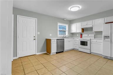 360 Susan Constant DR, NEWPORT NEWS VA 23608 thumb 12