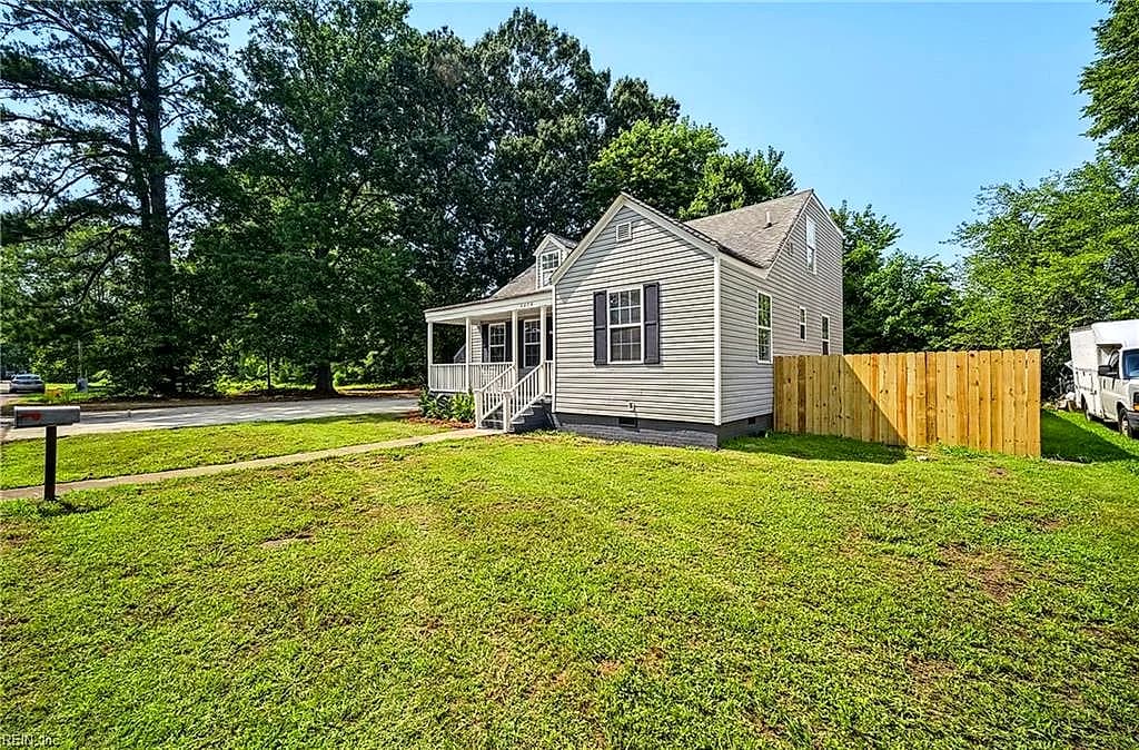 2604 Elkhart ST, CHESAPEAKE VA 23323 - Photo 5