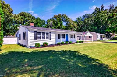 220 Marion DR, CHESAPEAKE VA 23322 thumb 3