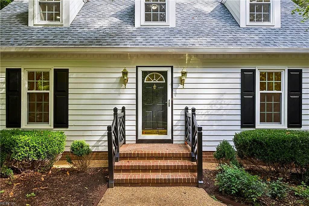 1 Kensington CT, WILLIAMSBURG VA 23188 - Photo 3