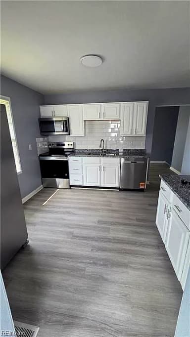 3325 Greenwood DR, HAMPTON VA 23666 thumb 8