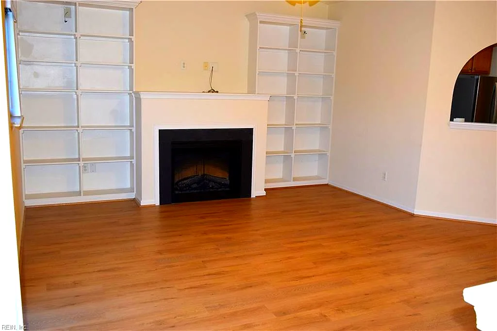 704 Rustads CIR, WILLIAMSBURG VA 23188 - Photo 5