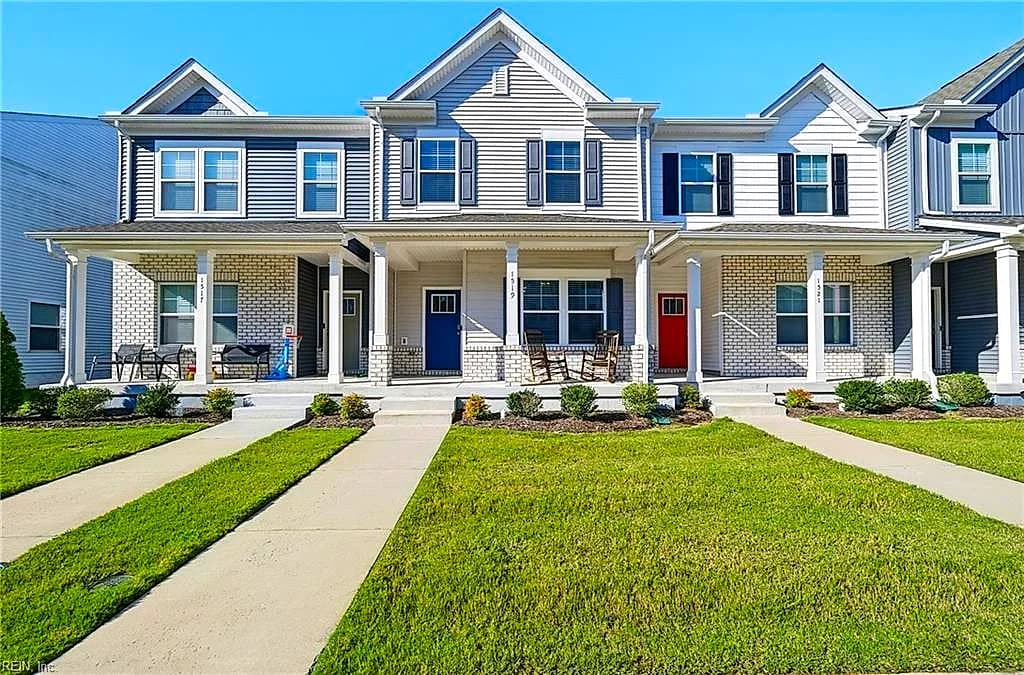 1519 Stanford LN, NEWPORT NEWS VA 23608 - Main photo