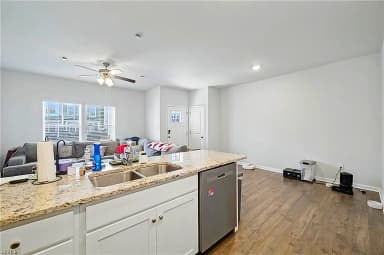 1519 Stanford LN, NEWPORT NEWS VA 23608 thumb 9