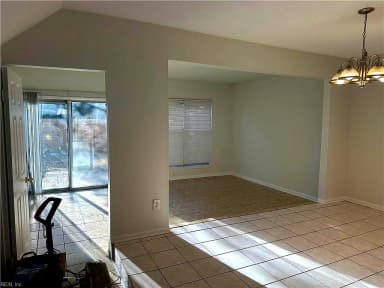 573 Chancery LN, VIRGINIA BEACH VA 23452 thumb 4