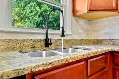 2403 Shell RD, HAMPTON VA 23661 thumb 9