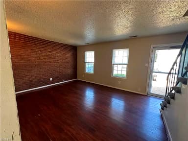 2143 Kimball CIR, VIRGINIA BEACH VA 23455 thumb 2