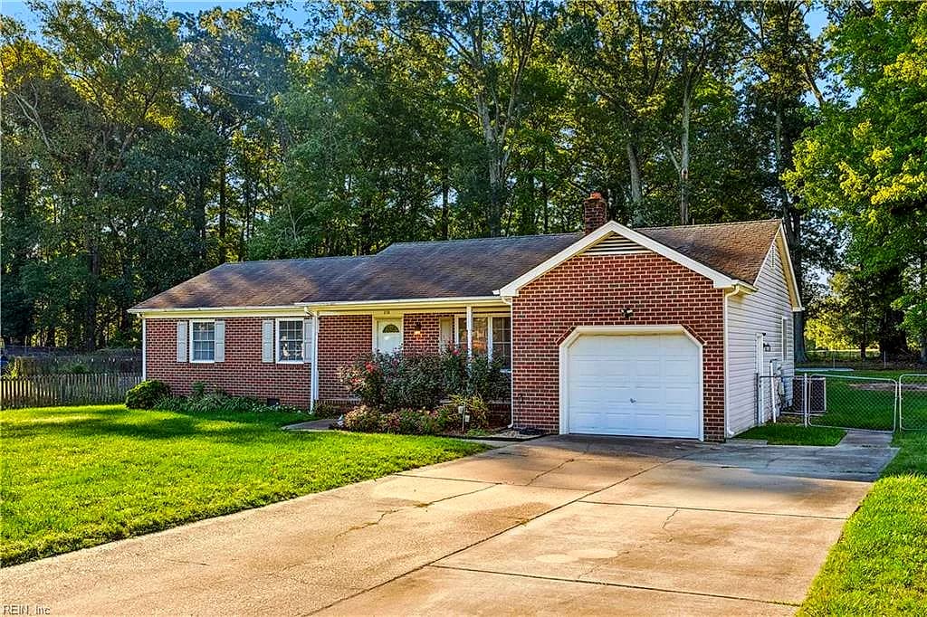 218 Terrebonne RD, YORKTOWN VA 23692 - Main photo