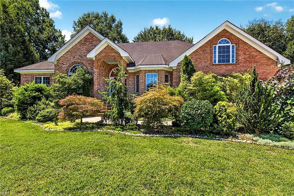1204 Lingale CT, CHESAPEAKE VA 23322 - Photo 3
