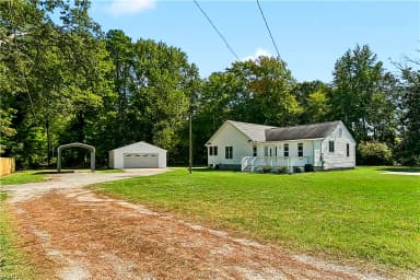317 Browns LN, YORKTOWN VA 23690 thumb 3