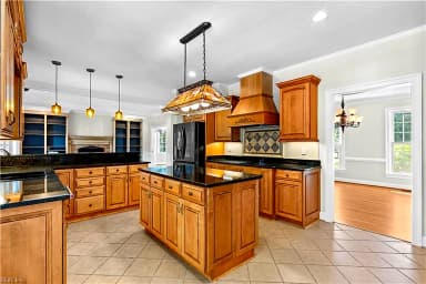 817 Maple Forest CT, CHESAPEAKE VA 23322 thumb 8