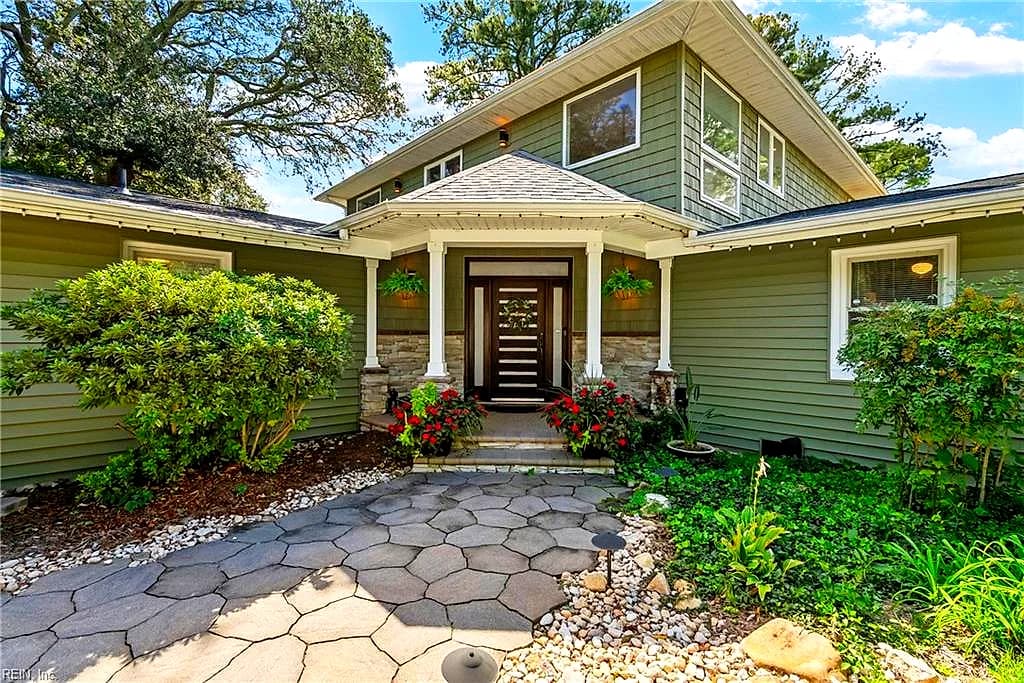 2031 Ridge End RD, VIRGINIA BEACH VA 23454 - Photo 2