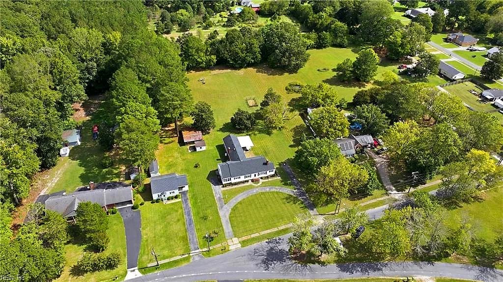 8391 Bell AVE, IVOR VA 23866 - Photo 3