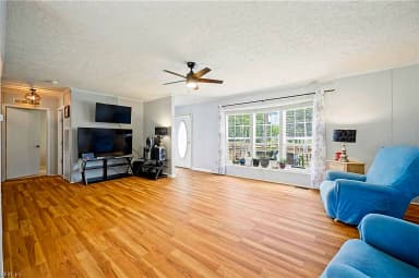 9025 Mill Swamp RD, SMITHFIELD VA 23430 thumb 5