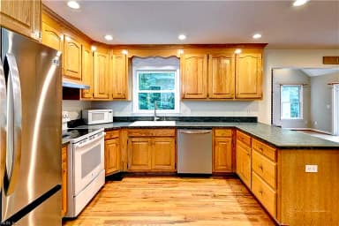 217 Riverview Plantation DR, WILLIAMSBURG VA 23188 thumb 12