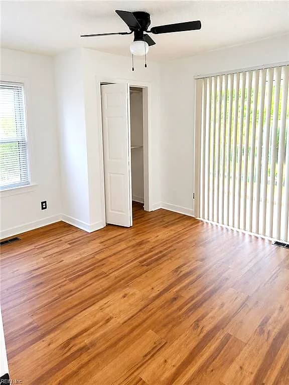 35 Moss AVE, HAMPTON VA 23669 - Photo 3