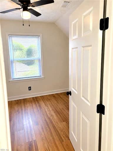 35 Moss AVE, HAMPTON VA 23669 thumb 6